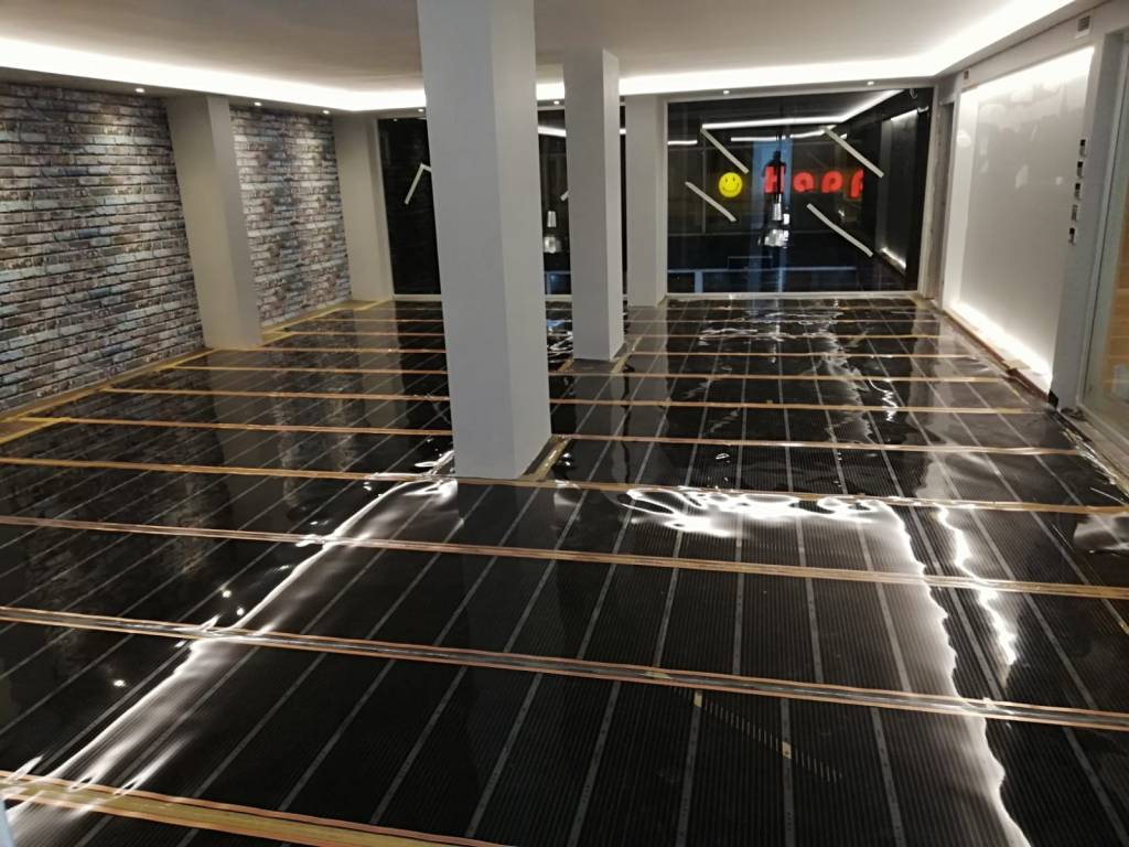 Spor salonu ısıtma
parke altı ısıtma