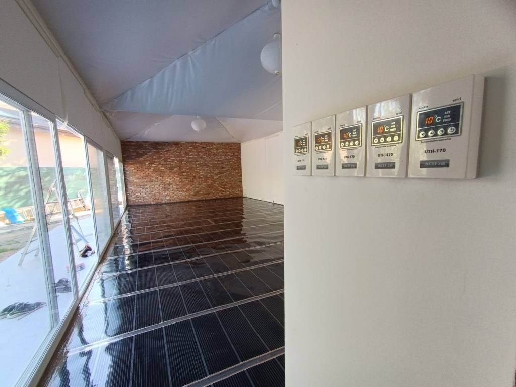 Yoga salonu ısıtma,parke altı ısıtma
Spor salonu ısıtma sistemi